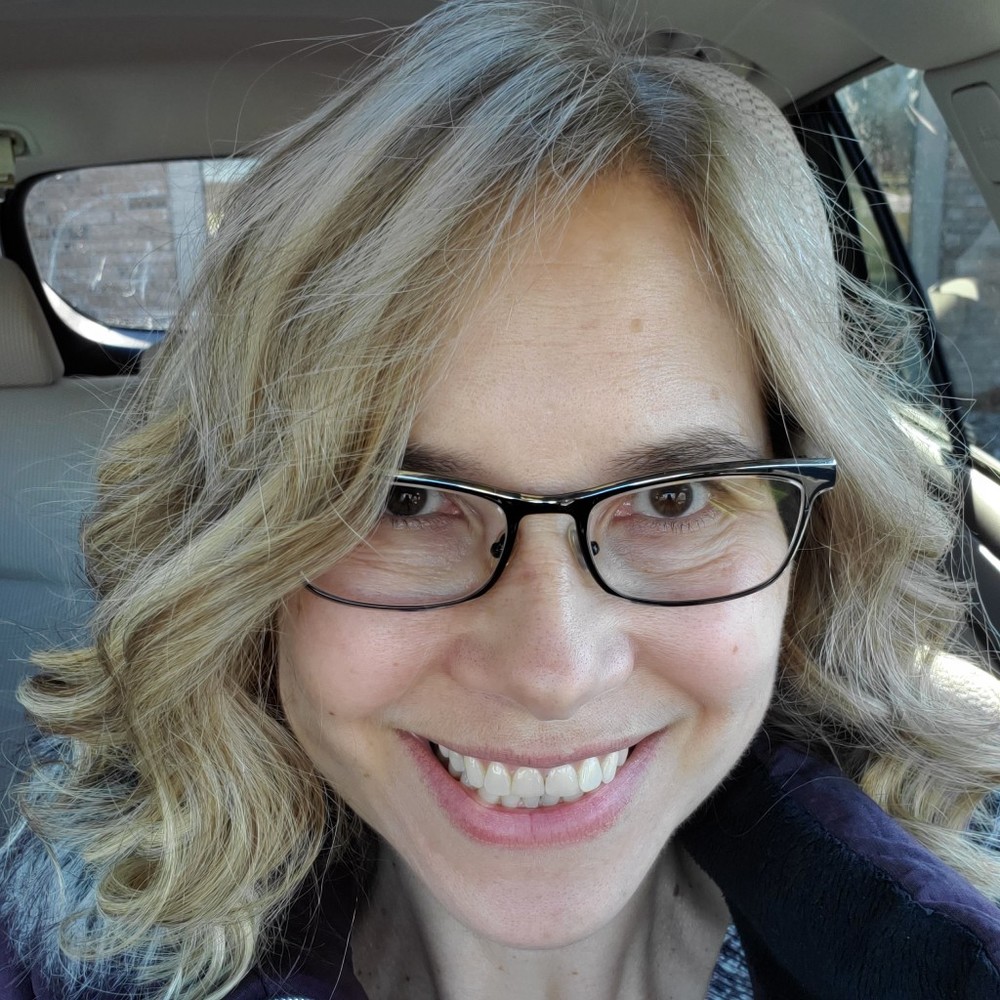 Meet your Posher, Sandi